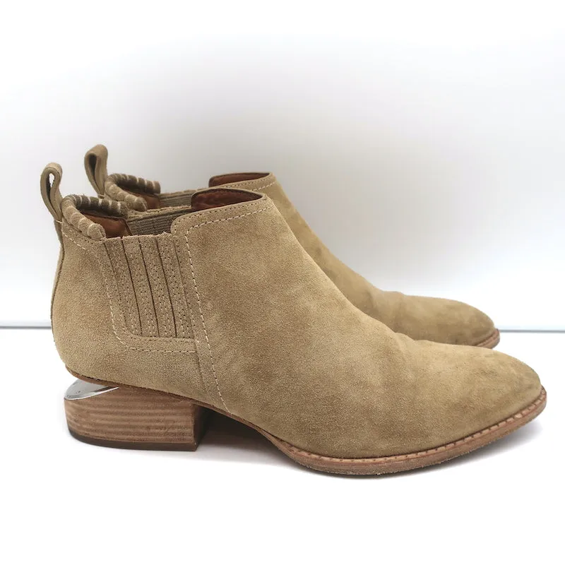 Alexander Wang Kori Stiefeletten Beige Wildleder Größe 37 Booties mit Ausschnitt und Absatz