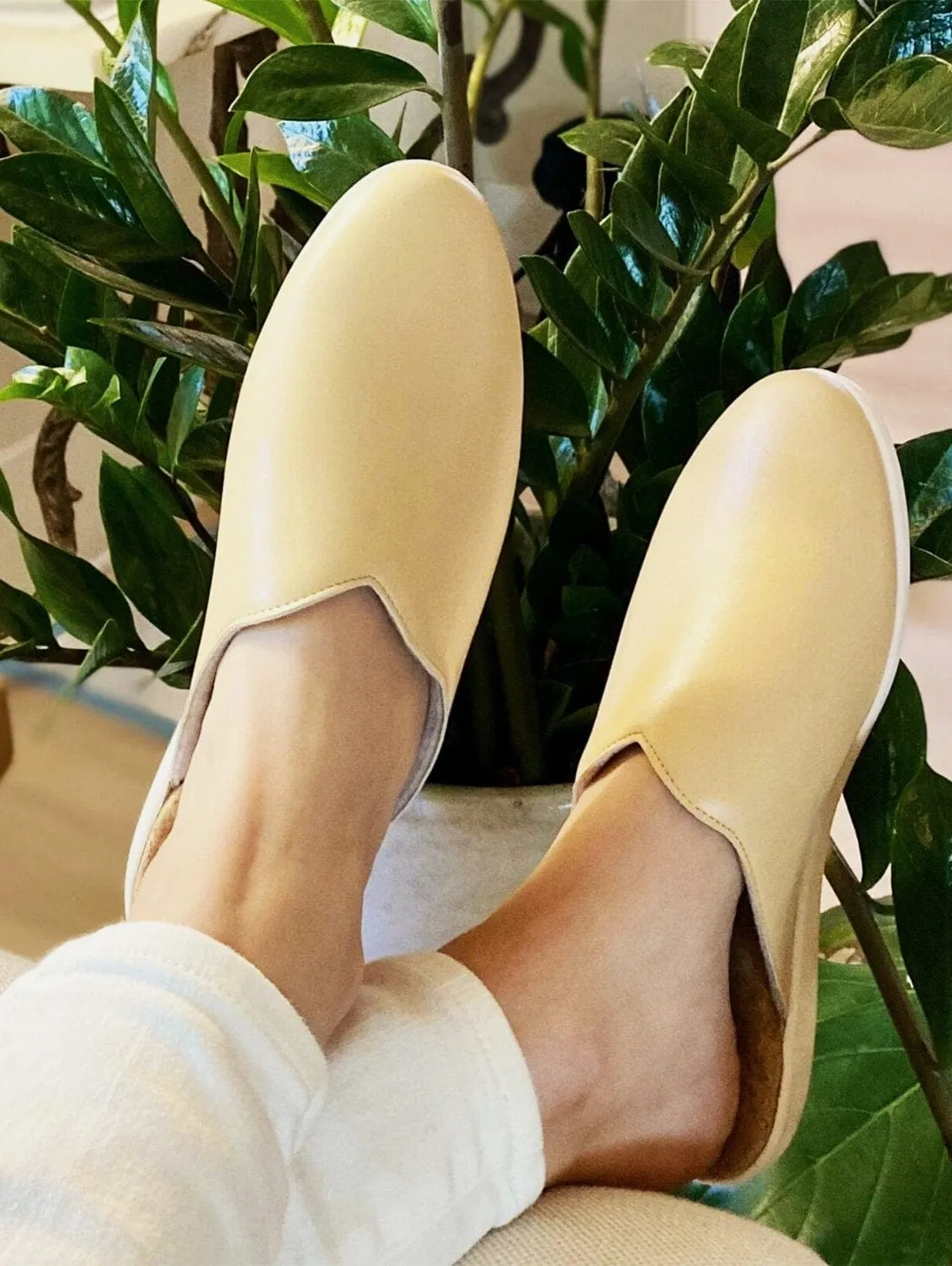 Apple Leder Vegan Haus Pantoffeln | Honig Beige