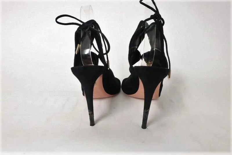 Aquazzura Booties Pasadena Schwarz Ausschnitt Wildleder Größe 39 Offene Zehen Rückenverschluss Absatz