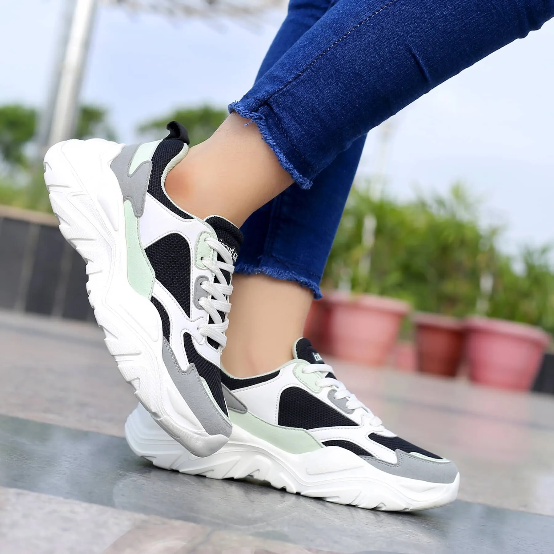Bacca Bucci SPARK Low-Top Plateau-Sneaker im ColorBlock-Design für Damen | Streetwear-Sneaker mit dicker Sohle