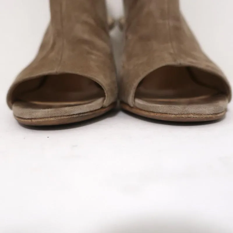 Barneys New York Co-Op Slingback Stiefeletten Beige Wildleder Größe 38 Spitzenabsatz mit offener Zehe