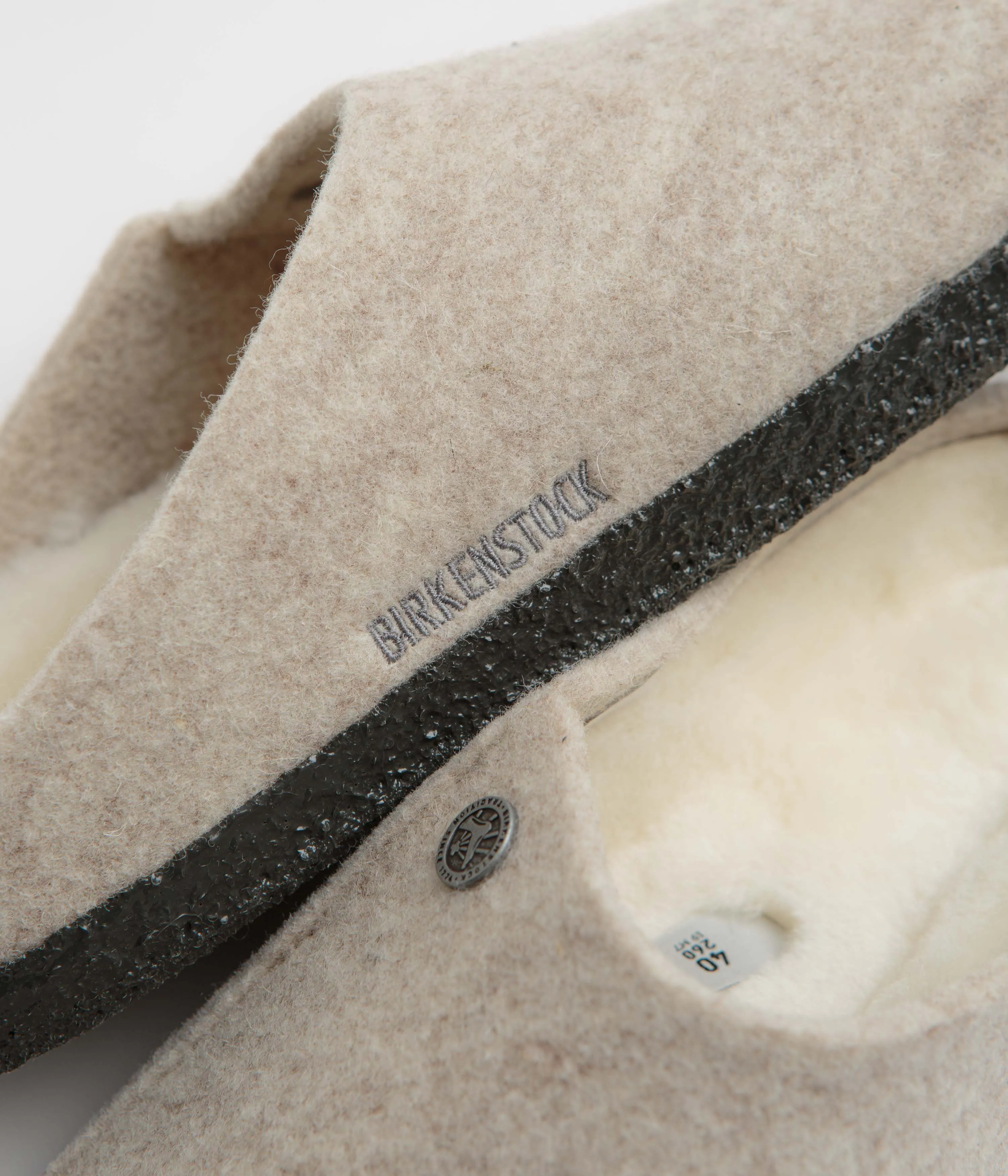 Birkenstock Zermatt Filzpuschen mit Schaffell - Eierlikör Birkenstock Schuhe
