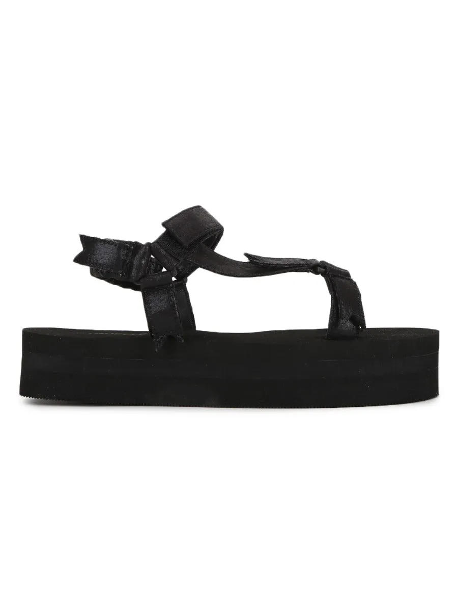 Schwarze PU-bedruckte Plateausandalen