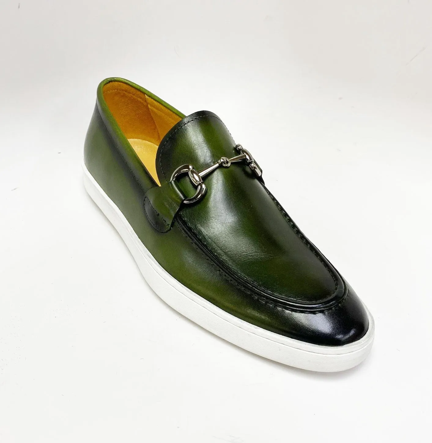 Kalbsleder-Slip-On mit Horsebit-Detail in Olive