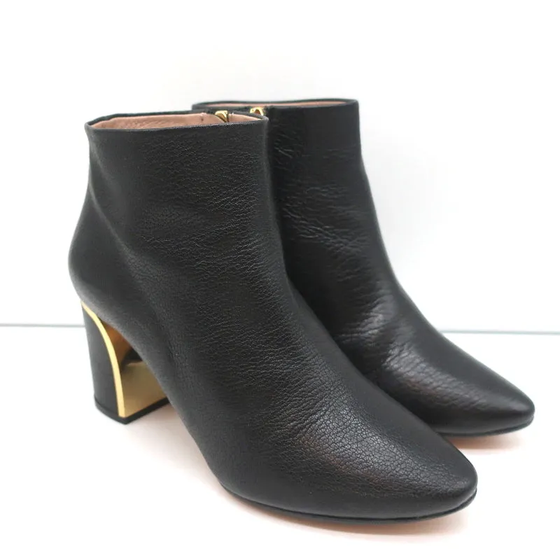 Chloe Beckie Stiefeletten mit Goldverzierung Schwarz Leder Größe 36.5 Mittlere Absatzhöhe