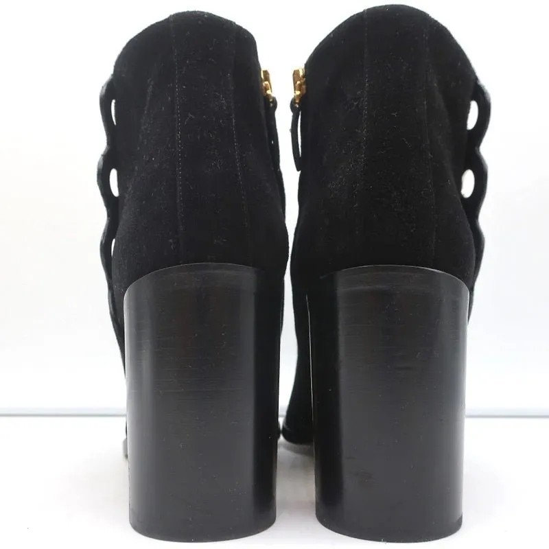 Chloe Grommet-Trim Stiefeletten Flo Schwarz Wildleder Größe 38.5 Spitze Stiefeletten