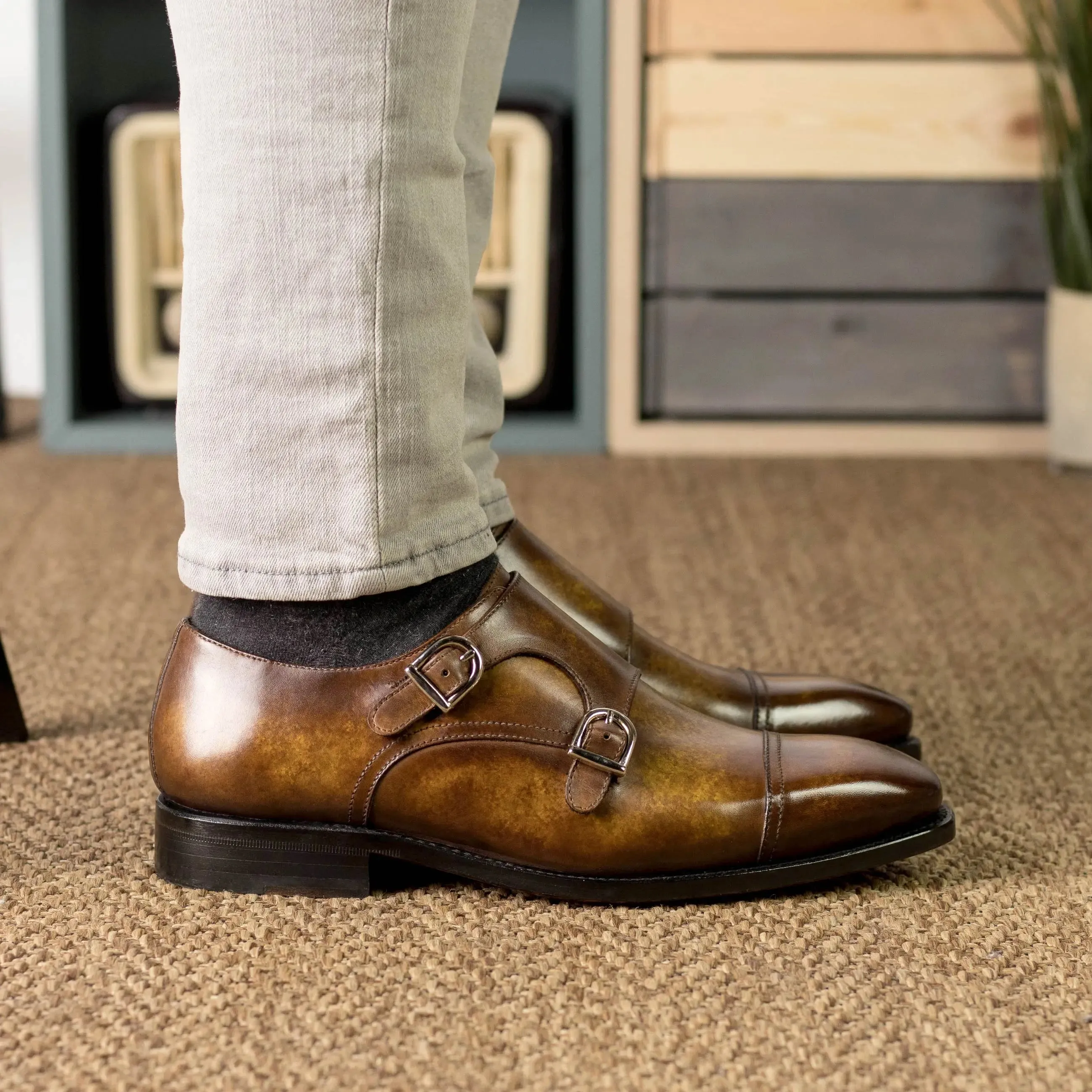 Dapperfam Schuhe DapperFam Monaco in Cognac Herren-Handbemalte Patina Doppelmonkstrap