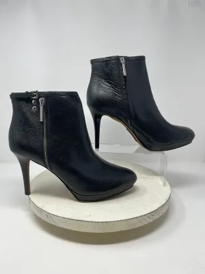 Donald J Pliner Größe 9,5 Schwarze Booties aus Geprägtem Leder