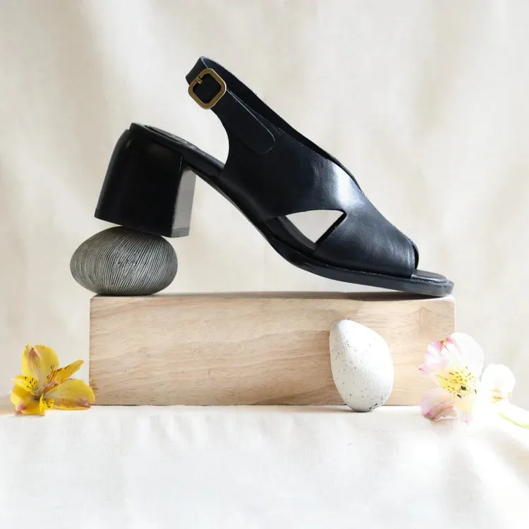 EOS Isadora Schwarze Lederschuhe_Eos