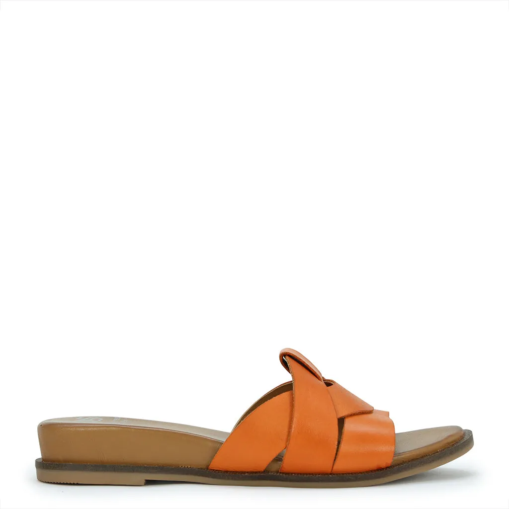 FLAMMENLEDER-SLIDESANDALEN