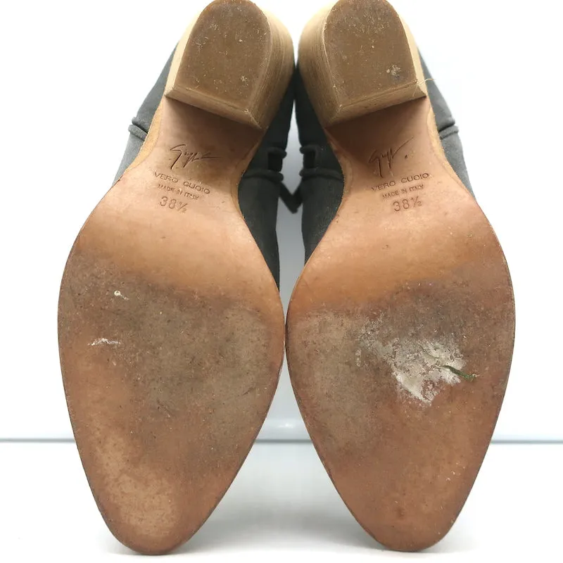 Giuseppe Zanotti Nicky Stiefeletten Grau Wildleder Größe 38.5 Spitze Stiefeletten