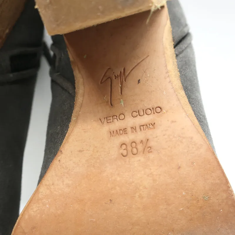 Giuseppe Zanotti Nicky Stiefeletten Grau Wildleder Größe 38.5 Spitze Stiefeletten