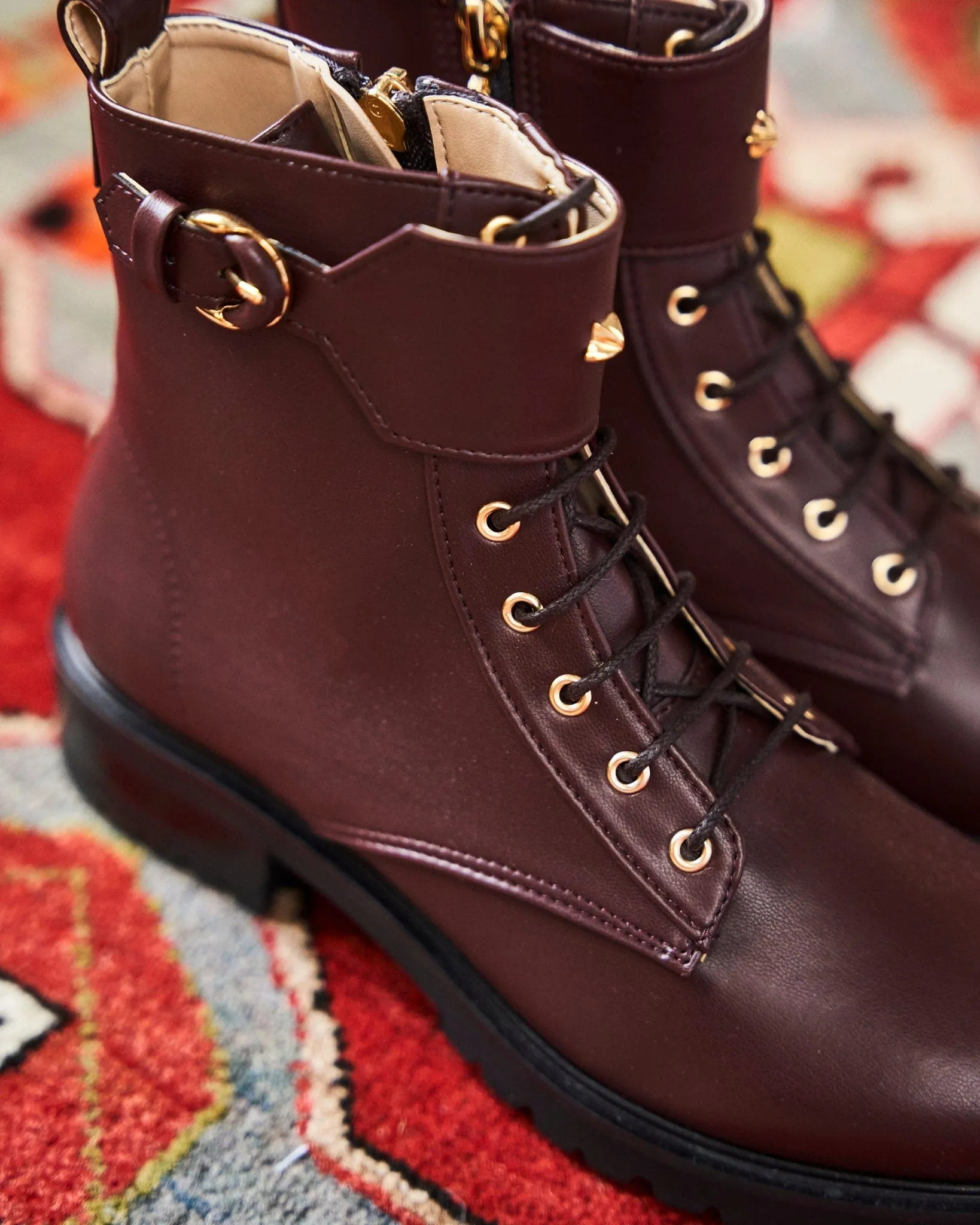 Jupiter Vegan Recycelte Getreide-Schnürstiefel | Schokolade
