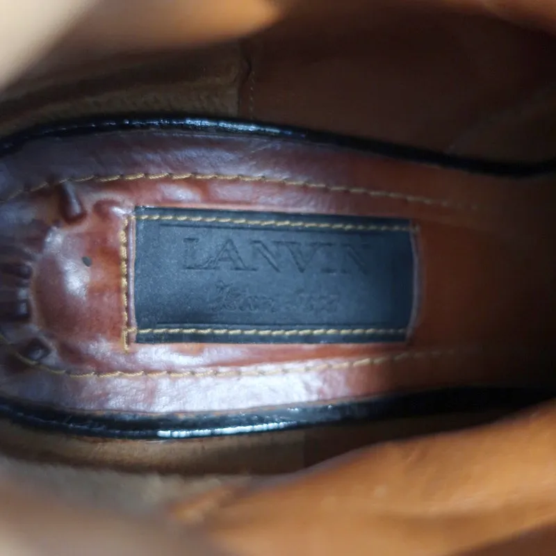Lanvin Knöchelstiefel Schwarz Lackleder Größe 41 Kitten Heel Stiefeletten