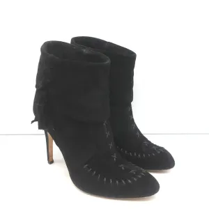 Manolo Blahnik Quasten-Chelsea-Stiefel Schwarz Wildleder Größe 37 High Heel Booties