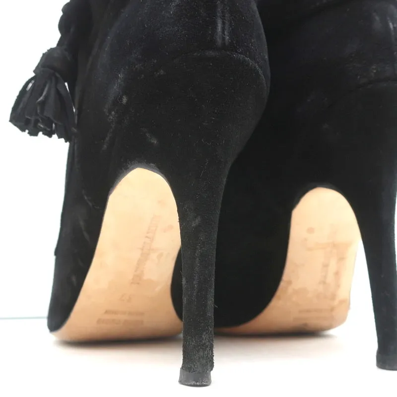 Manolo Blahnik Quasten-Chelsea-Stiefel Schwarz Wildleder Größe 37 High Heel Booties