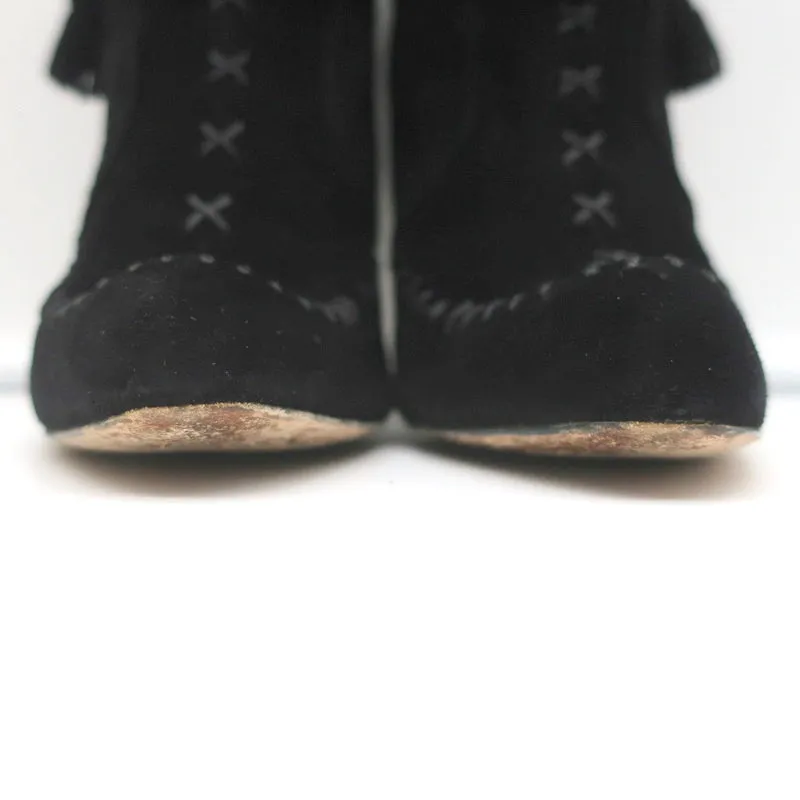 Manolo Blahnik Quasten-Chelsea-Stiefel Schwarz Wildleder Größe 37 High Heel Booties