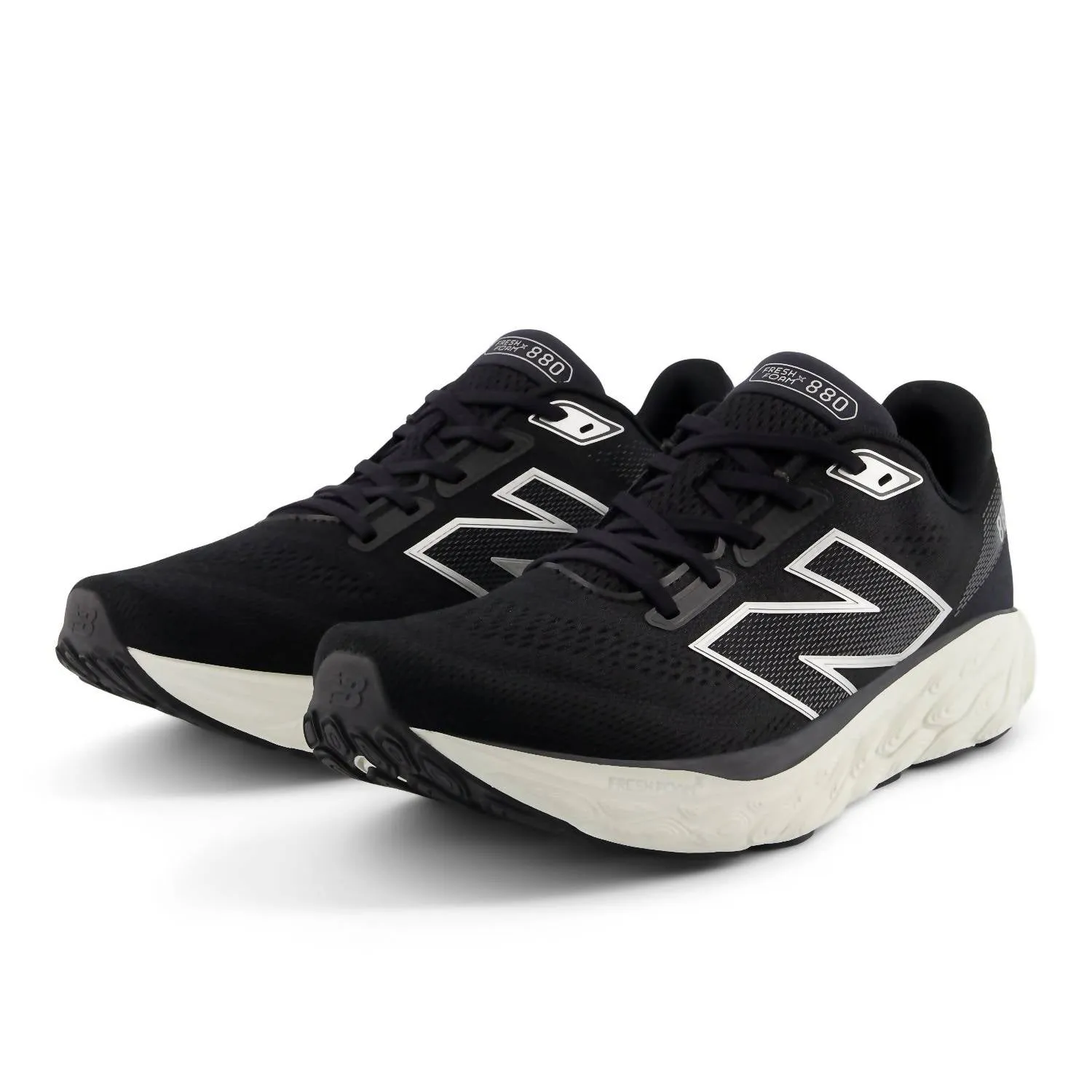 Herren Fresh Foam X 880V14 Laufschuhe in Schwarz/Weiß von Ecco
