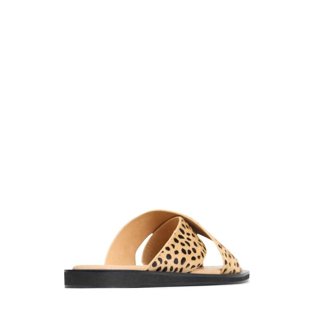 MISHK Crossover Sandalen
