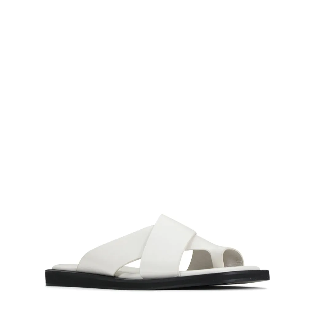 MISHK Crossover Sandalen