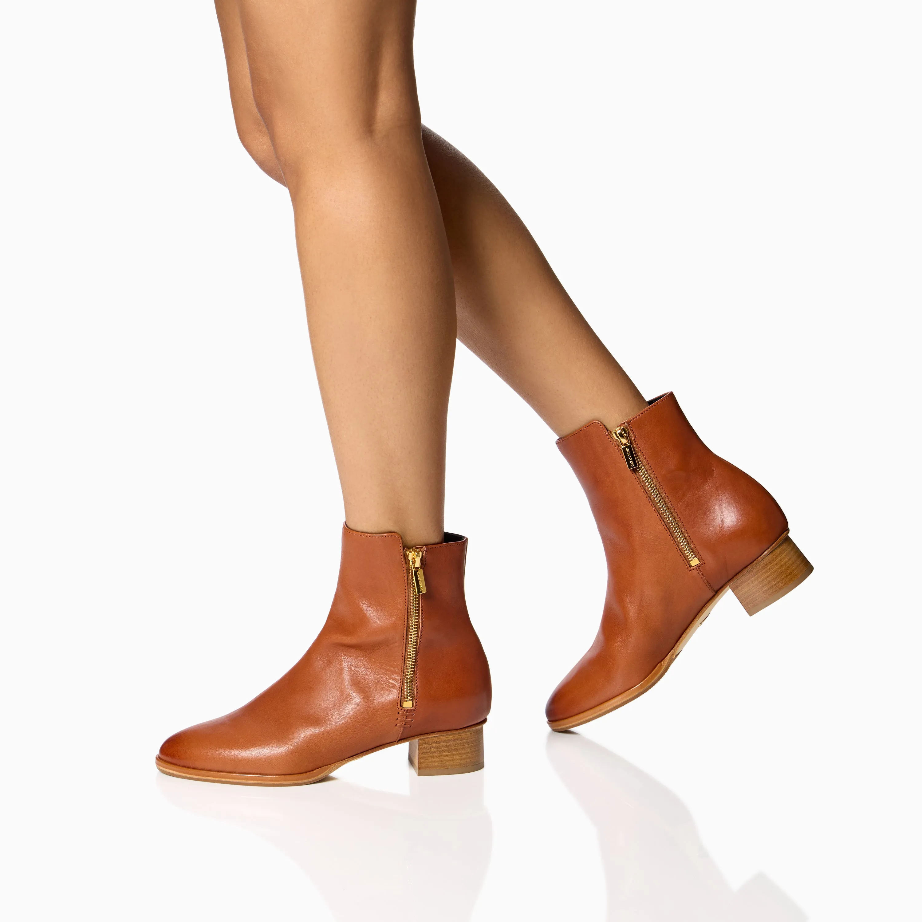 Perfekter Reißverschluss-Stiefel 30