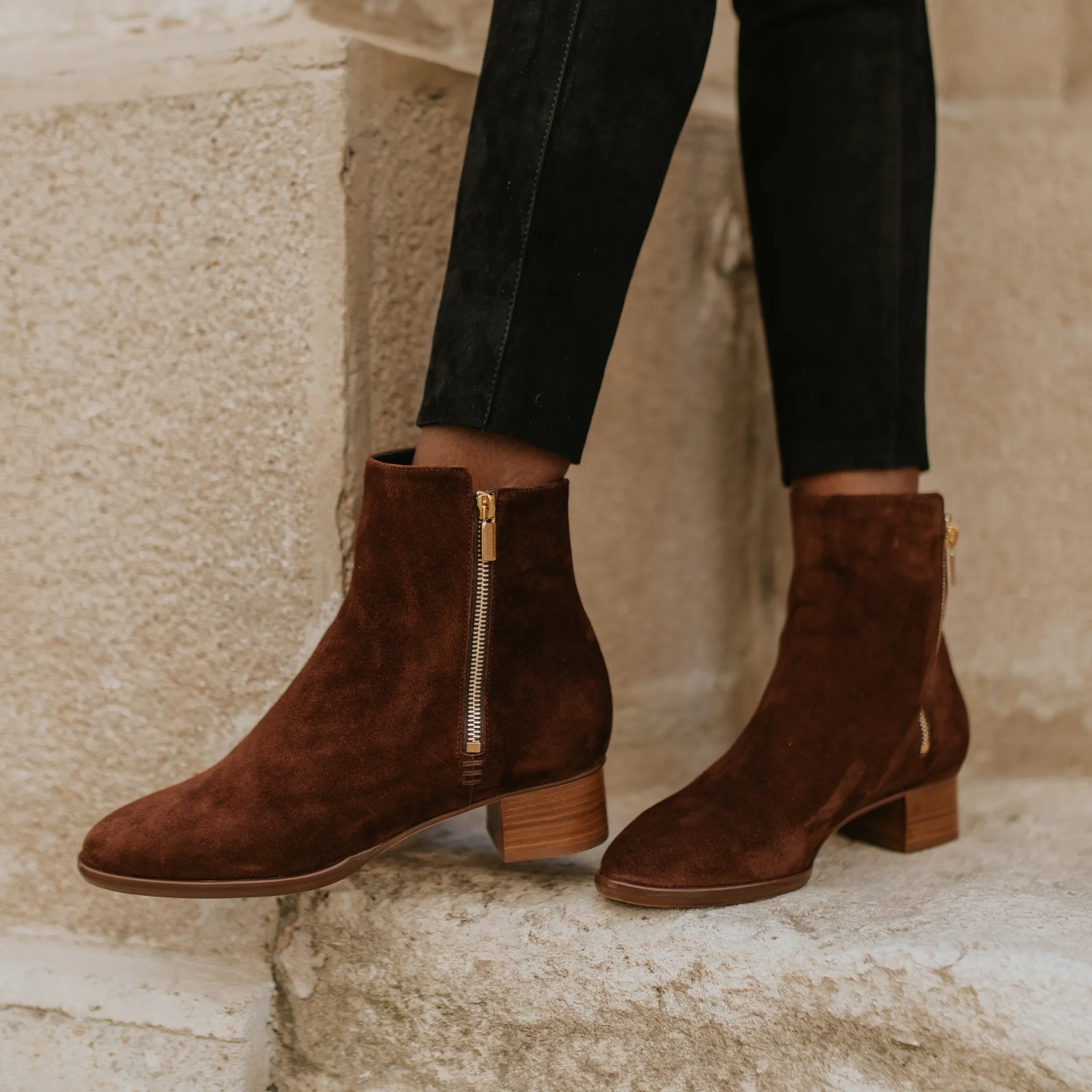 Perfekter Reißverschluss-Stiefel 30