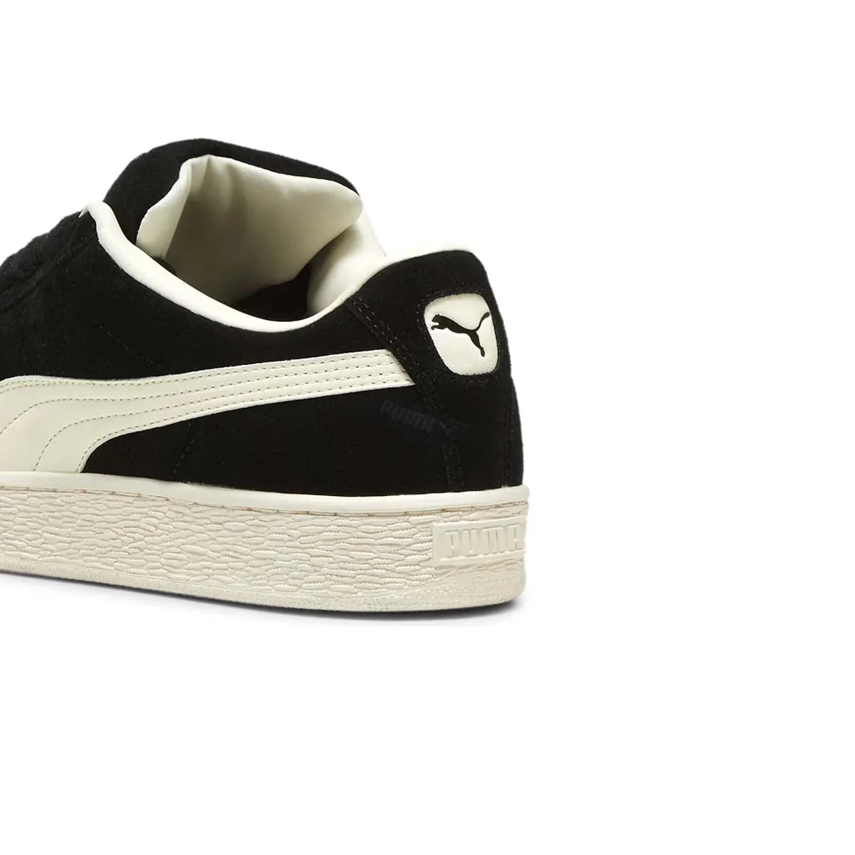   PLEASURES Suede XL 'PUMA Schwarz Frosted Elfenbein'