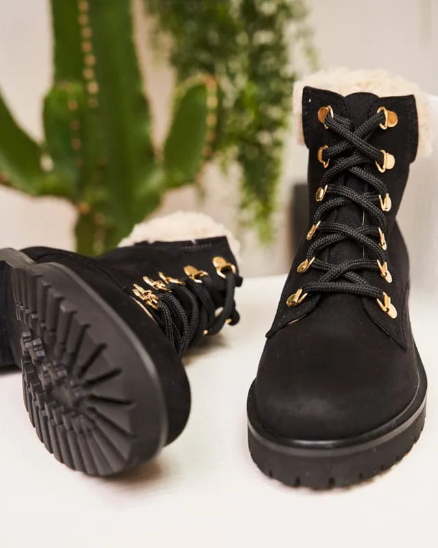 Pollux Vegan Wildleder & Vegan Pelz Stiefel | Schwarz