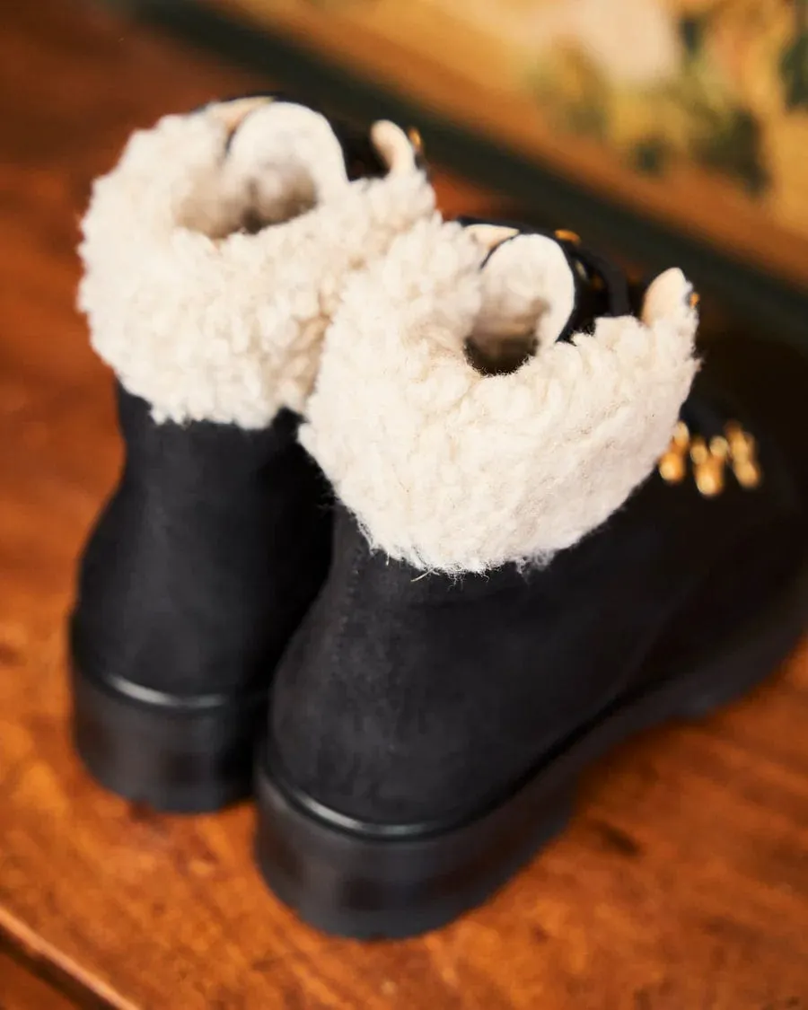 Pollux Vegan Wildleder & Vegan Pelz Stiefel | Schwarz