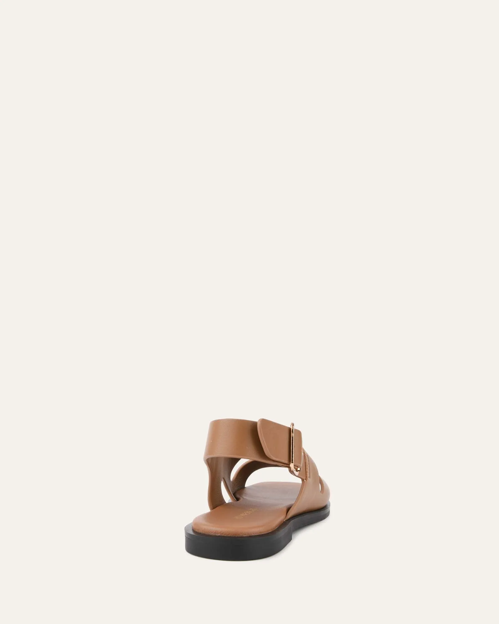SADIE FLACHE SANDALEN KARAMELL LEDER