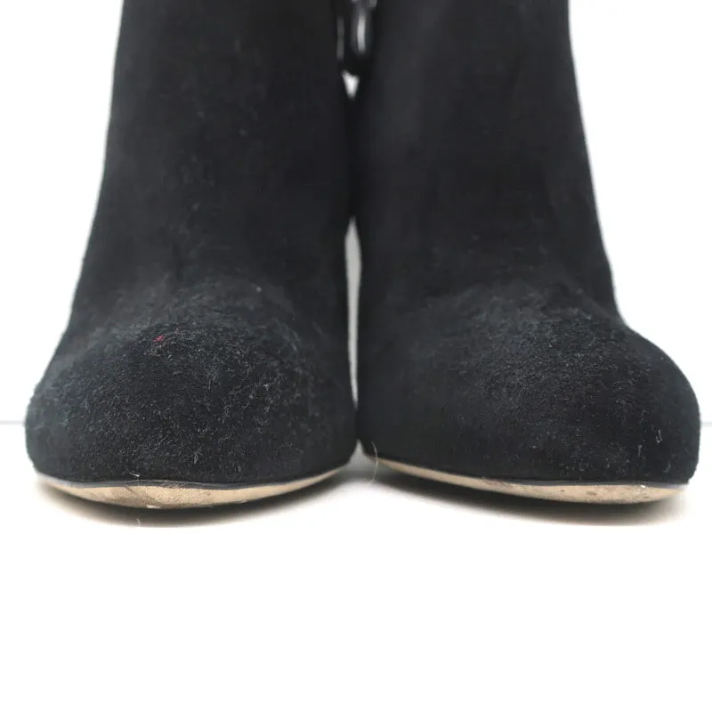 Sergio Rossi Stiefeletten mit Nieten Absatz Schwarz Wildleder Größe 38.5 Knöchelstiefel
