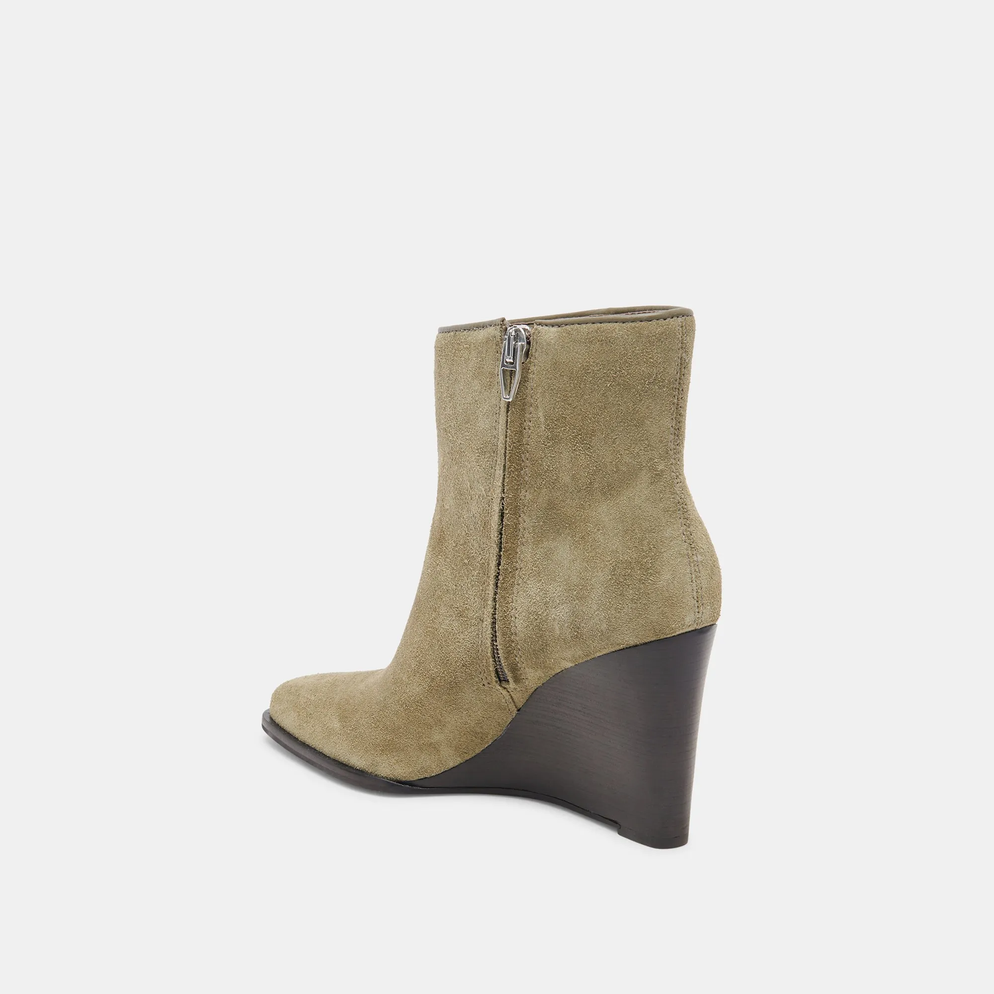 SUSANN STIEFELETTEN AUS MOOSVELOURS