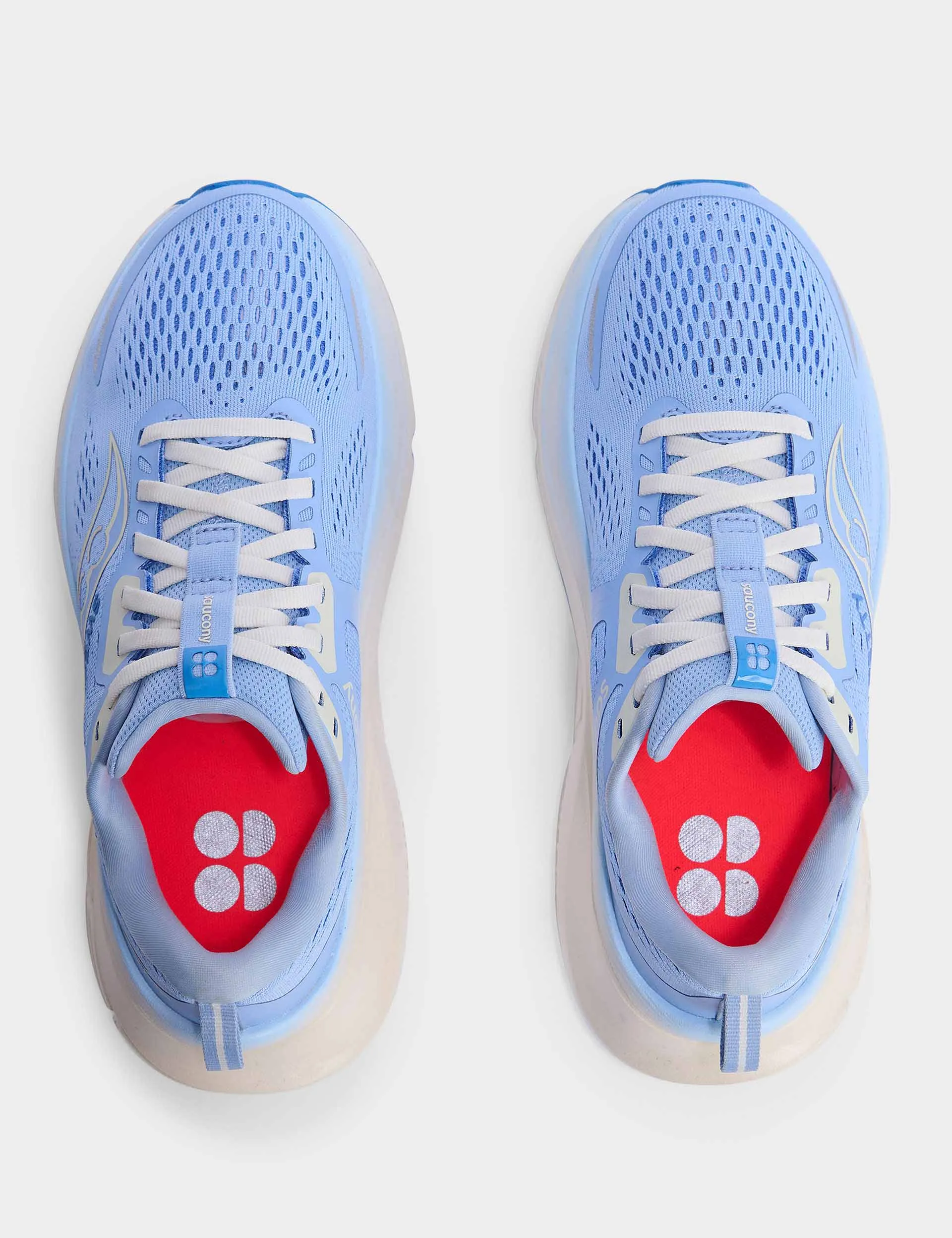 Sweaty Betty x Saucony Guide 18 - Briese Blau