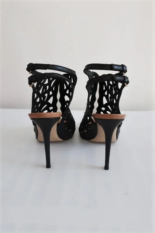 Valentino Rose Laser-Cut Slingback Stiefeletten Schwarz Leder Größe 39 Peep-Toe Absatz                       15 >